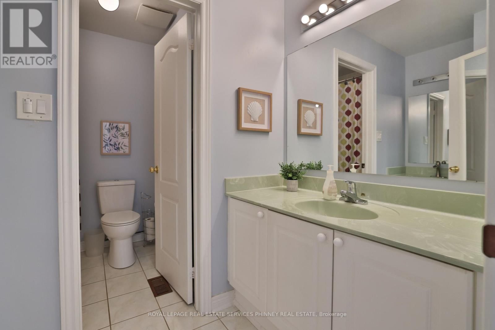 3086 OWLS FOOT DRIVE Image 25