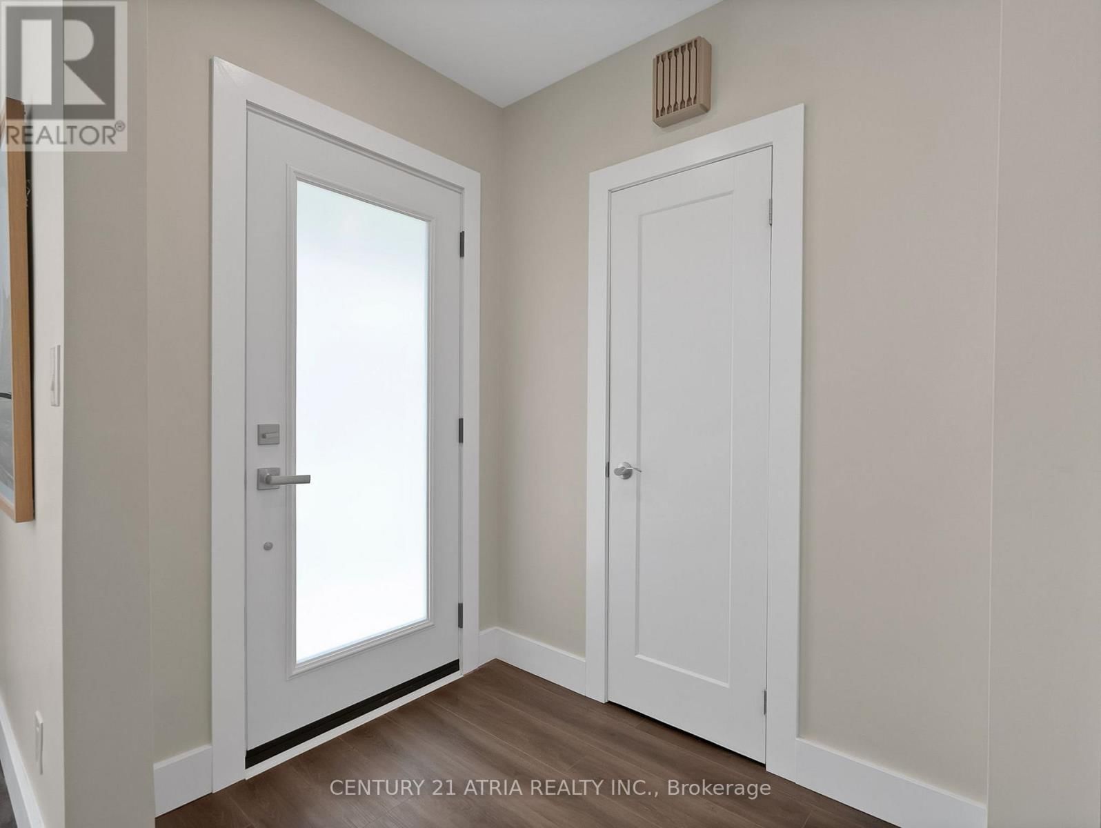 10 DUNROBIN DRIVE Image 2