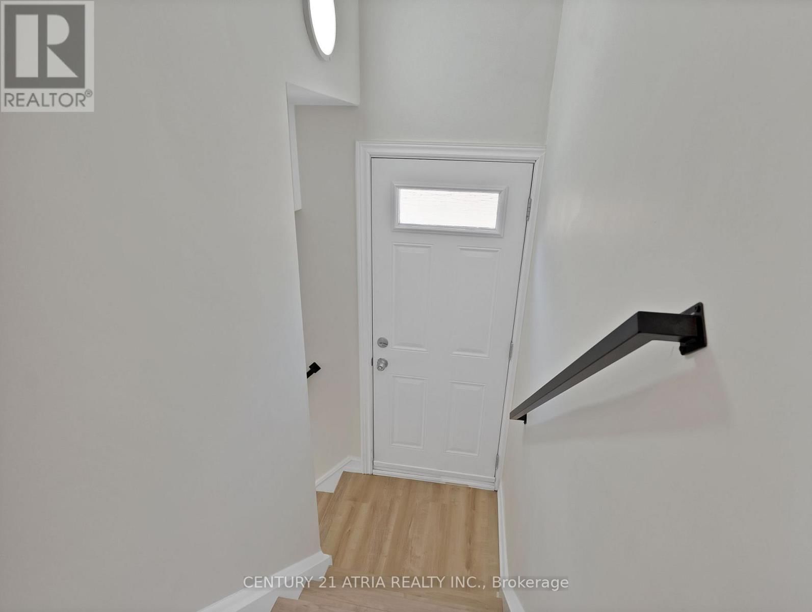 10 DUNROBIN DRIVE Image 21