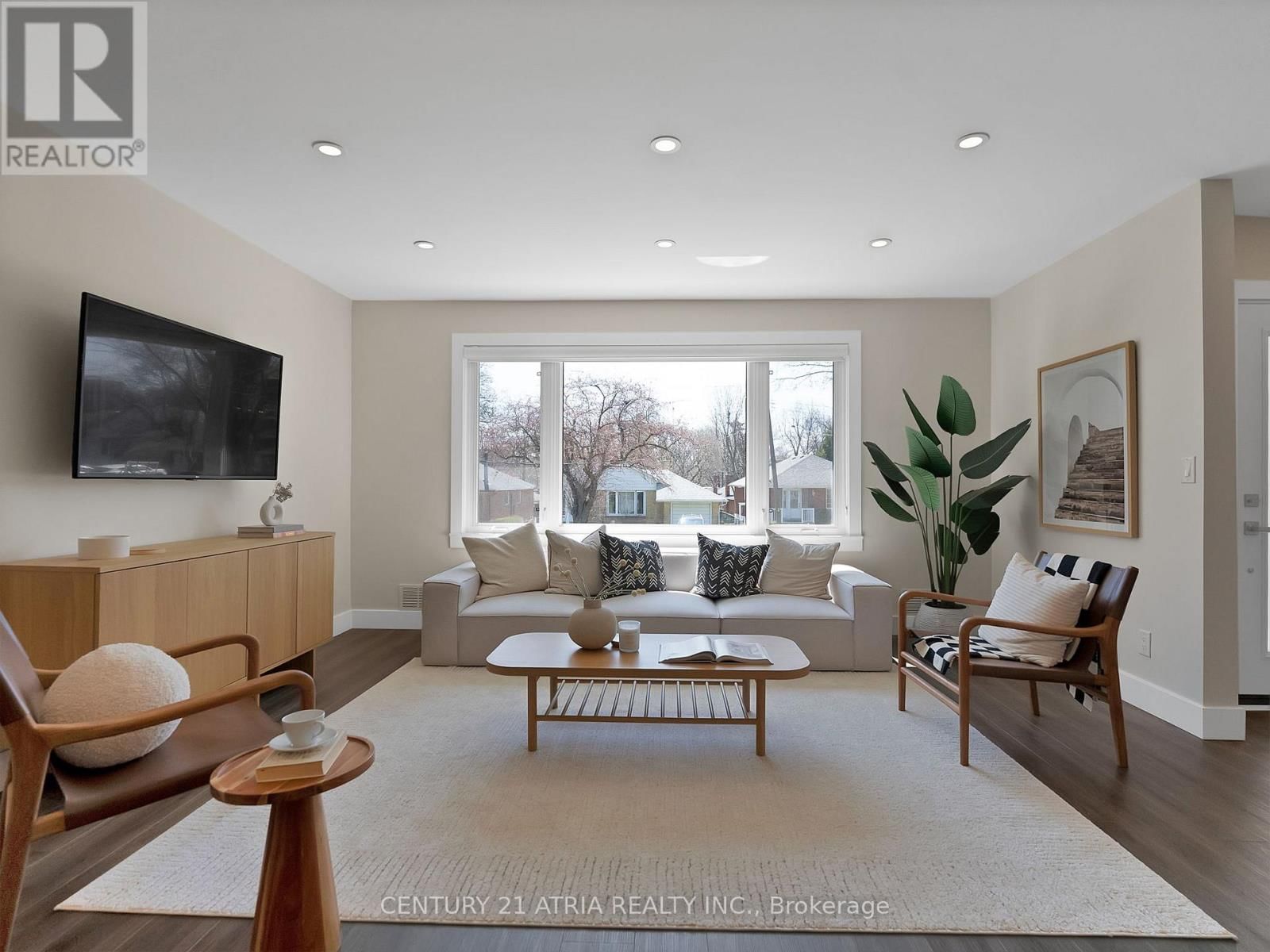 10 DUNROBIN DRIVE Image 3