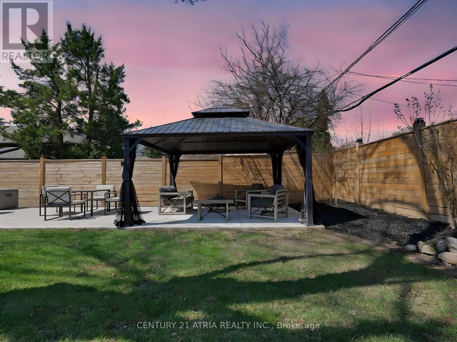 10 DUNROBIN DRIVE Image 35