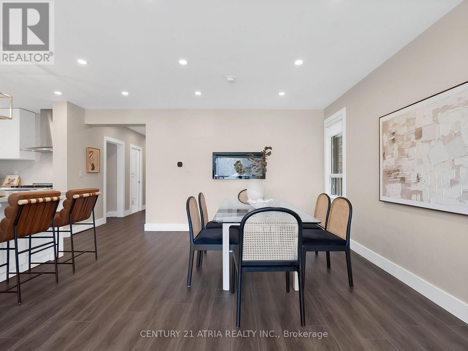 10 DUNROBIN DRIVE Image 5