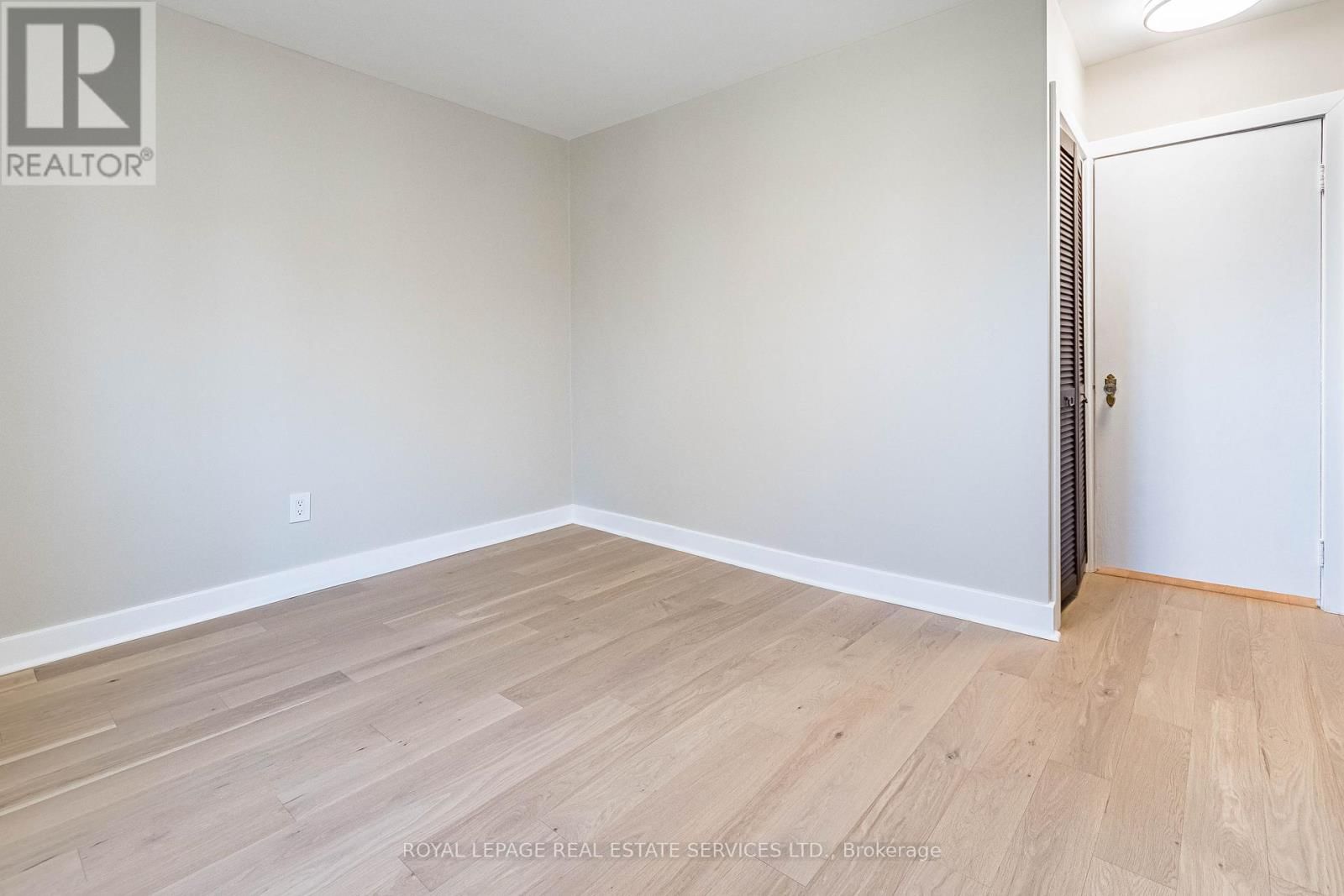 115 WILSON STREET Image 14