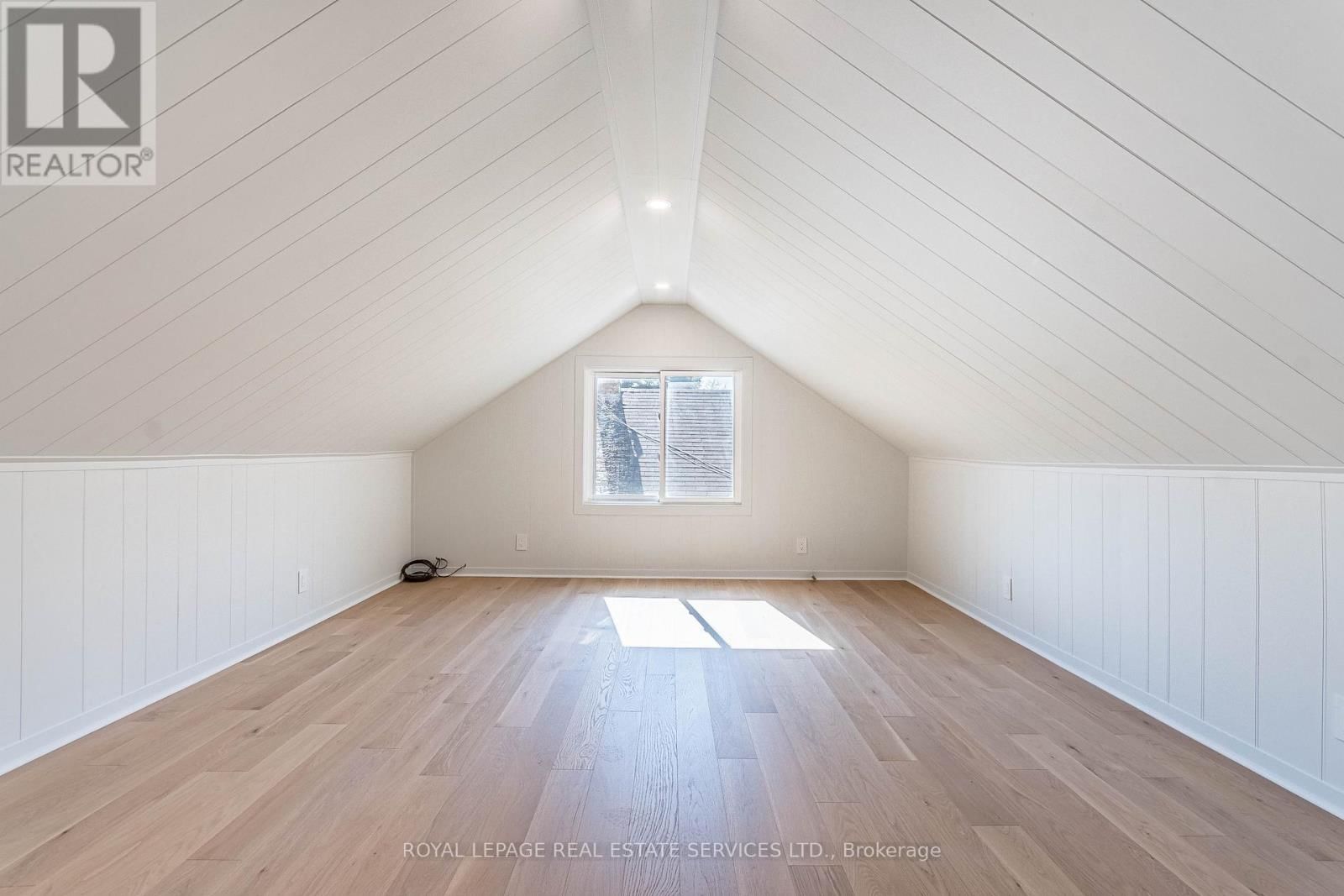 115 WILSON STREET Image 16