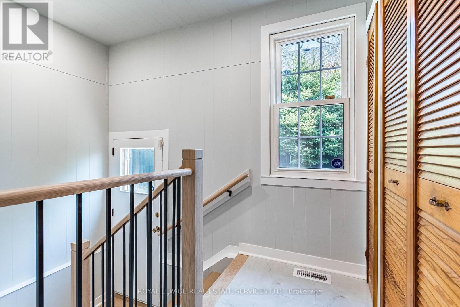 115 WILSON STREET Image 21