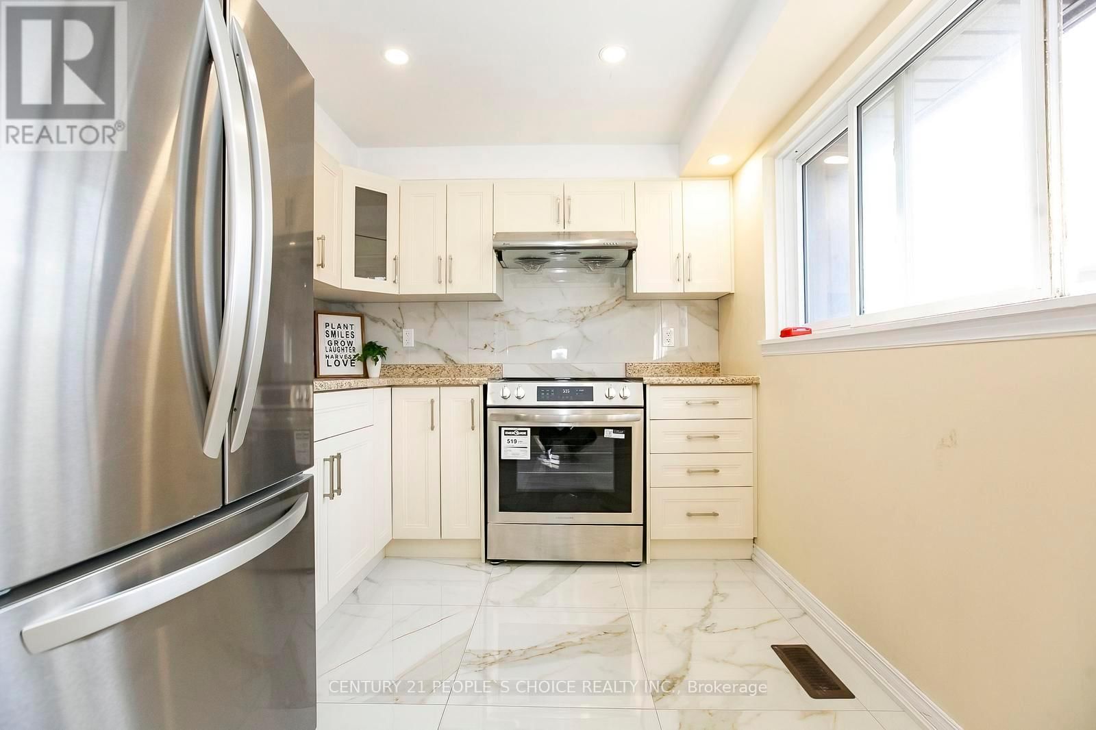 117 - 23 DARRAS COURT Image 16