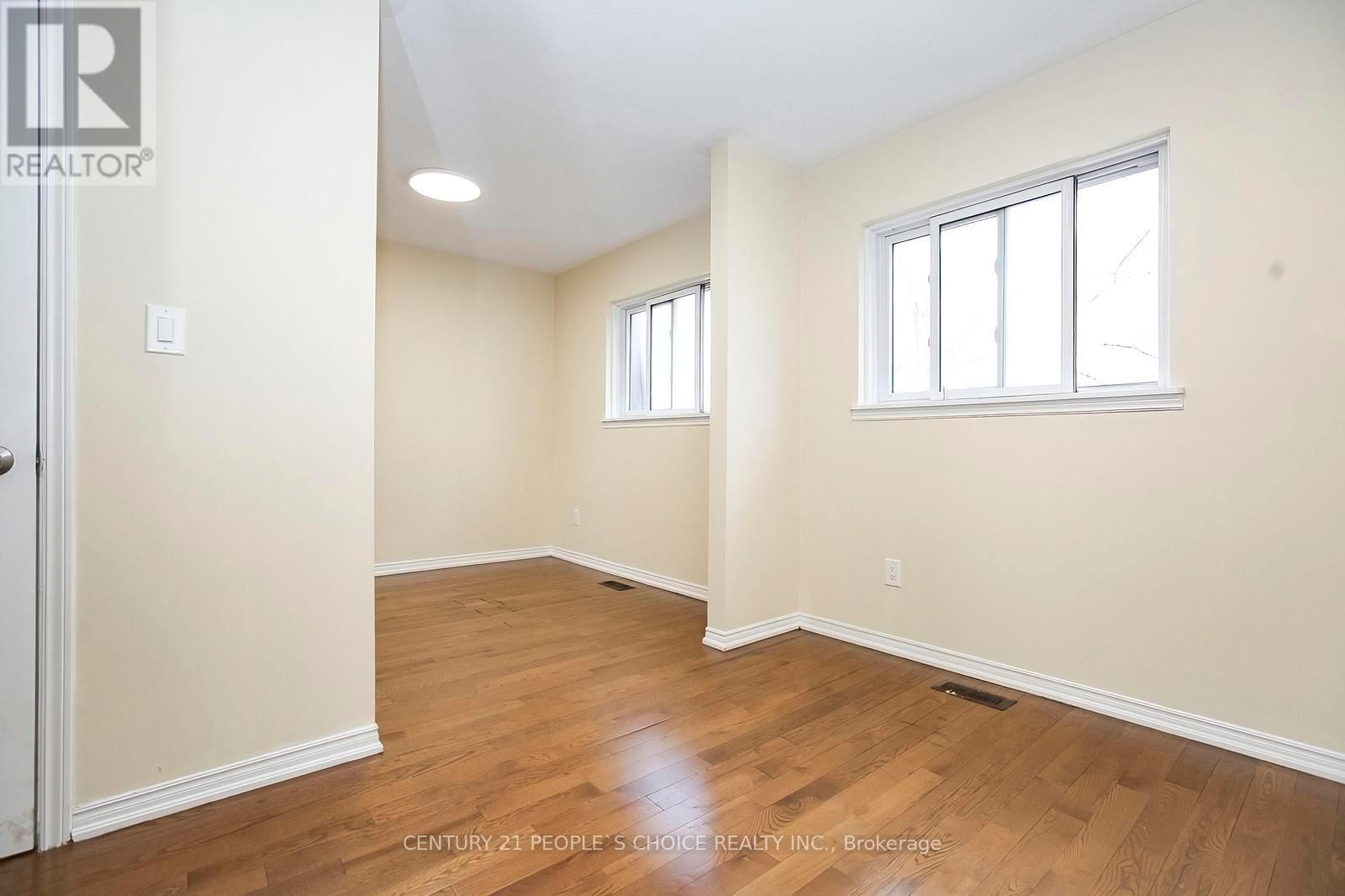 117 - 23 DARRAS COURT Image 21