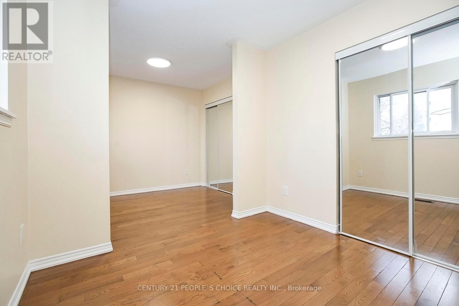 117 - 23 DARRAS COURT Image 24