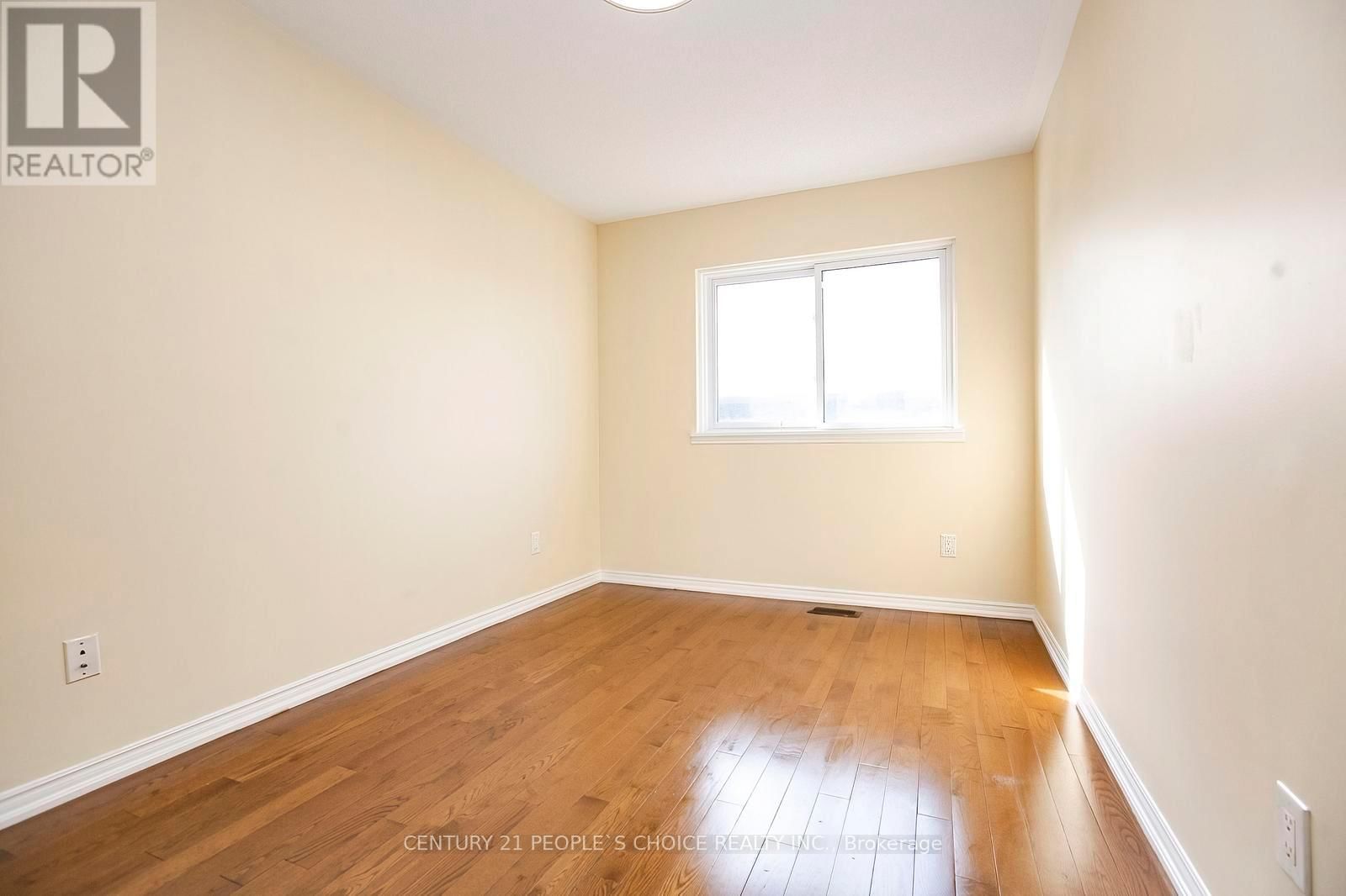 117 - 23 DARRAS COURT Image 30