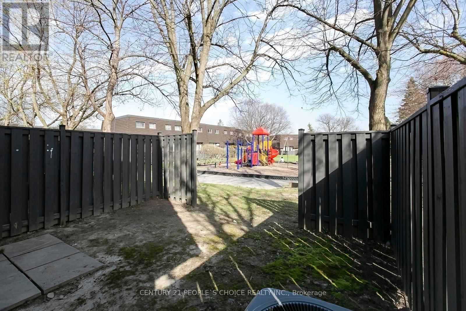 117 - 23 DARRAS COURT Image 40