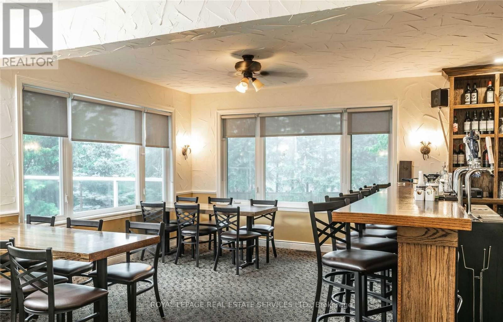 Image #1 of Restaurant for Sale at 4448 Guelph Line, Burlington, Ontario