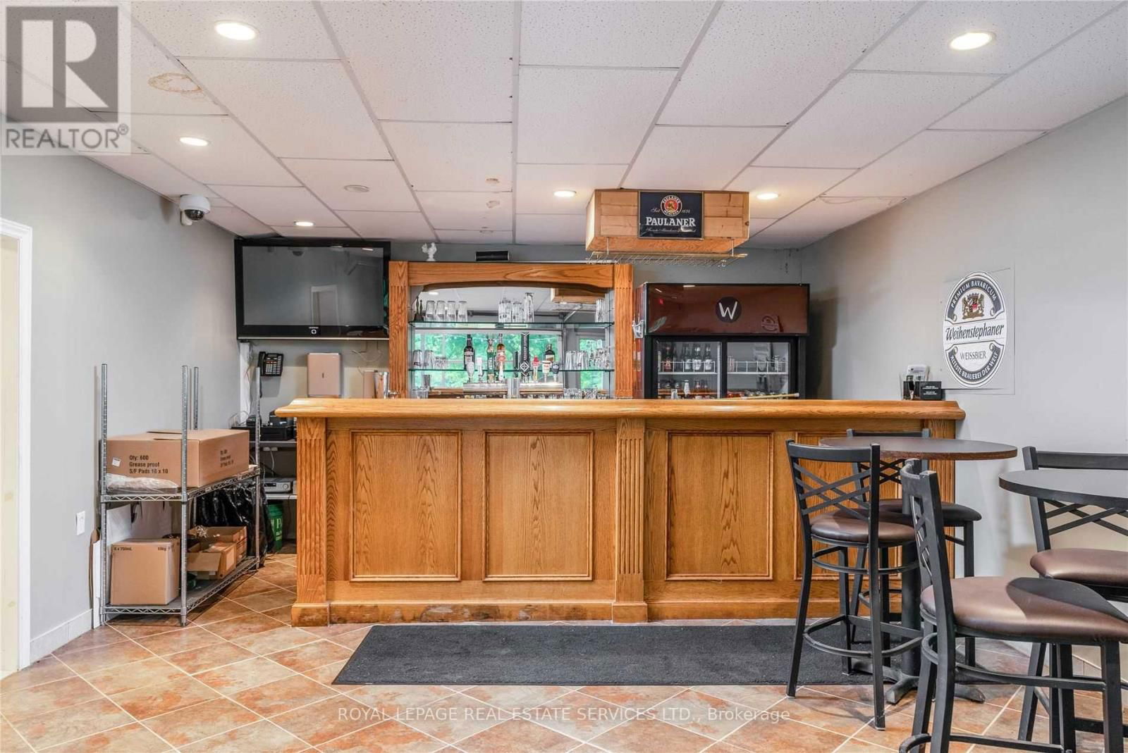 Image #1 of Restaurant for Sale at 4448 Guelph Line, Burlington, Ontario