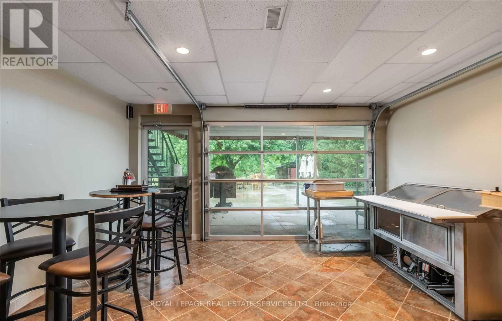 Image #1 of Restaurant for Sale at 4448 Guelph Line, Burlington, Ontario