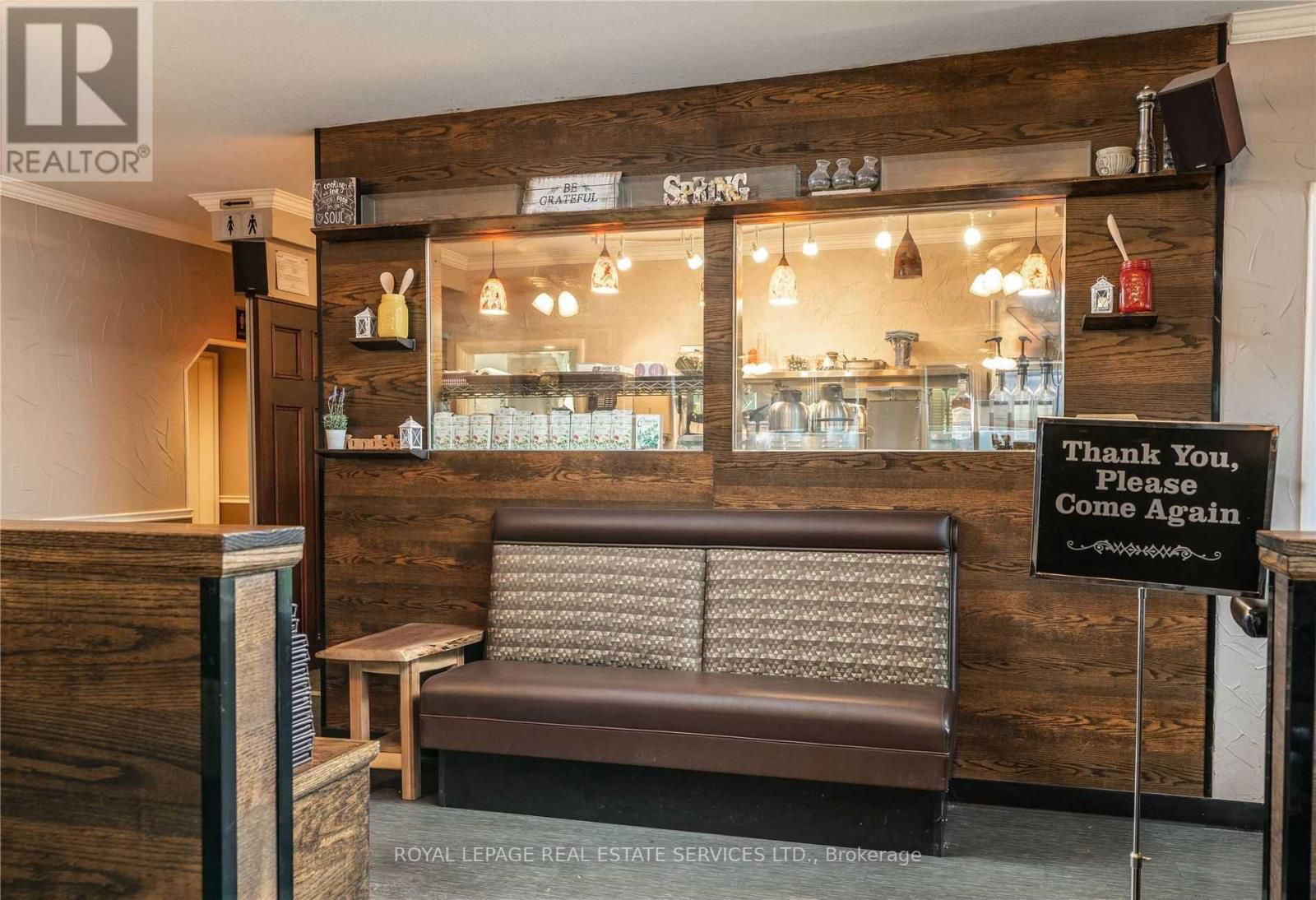 Image #1 of Restaurant for Sale at 4448 Guelph Line, Burlington, Ontario