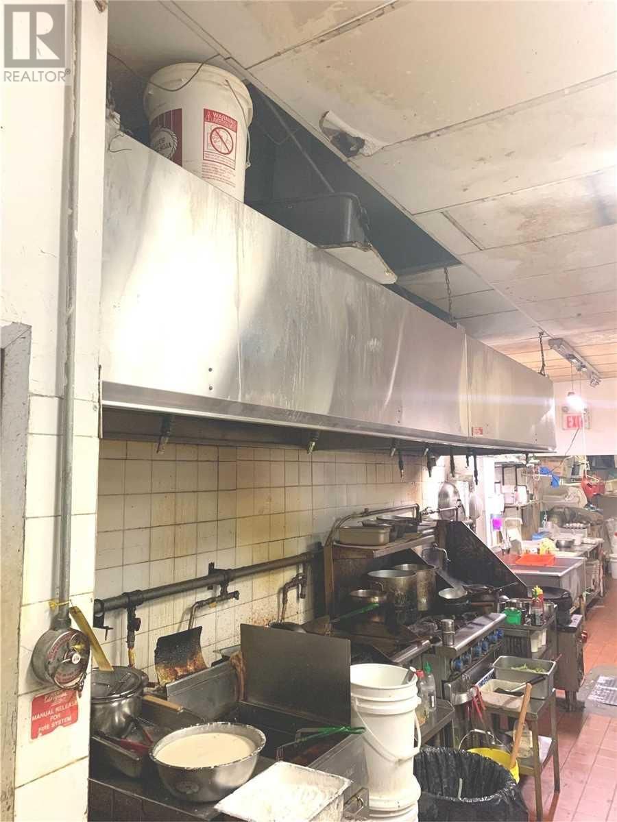 Image #1 of Restaurant for Sale at #b -168 Kennedy Rd S, Brampton, Ontario