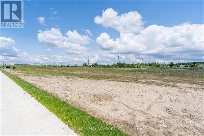 Image #1 of Commercial for Sale at 3311 Lionel Crt, Burlington, Ontario