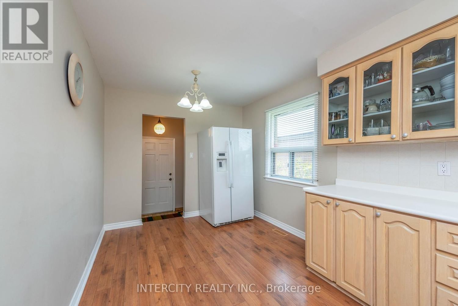 39 WILMONT DR Image 23