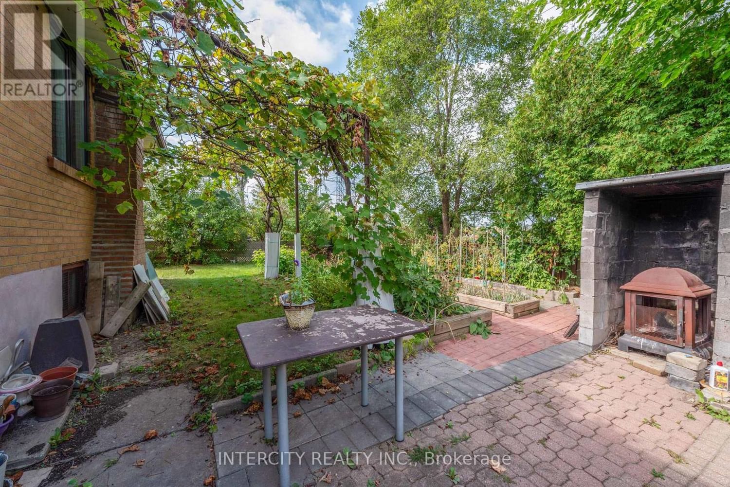 39 WILMONT DR Image 31