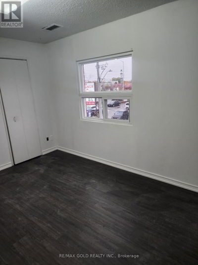 Commercial for Rent in New-brunswick