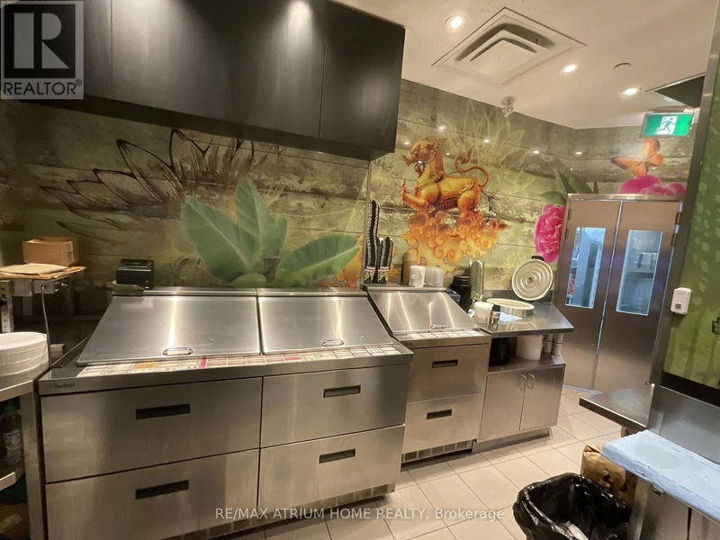 Image #1 of Restaurant for Sale at 3001 Hospital Gate, Oakville , Ontario
