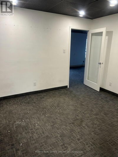 Commercial for Rent in Ontario