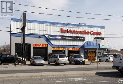 Image #1 of Commercial for Sale at 1683 Jane St, Toronto, Ontario