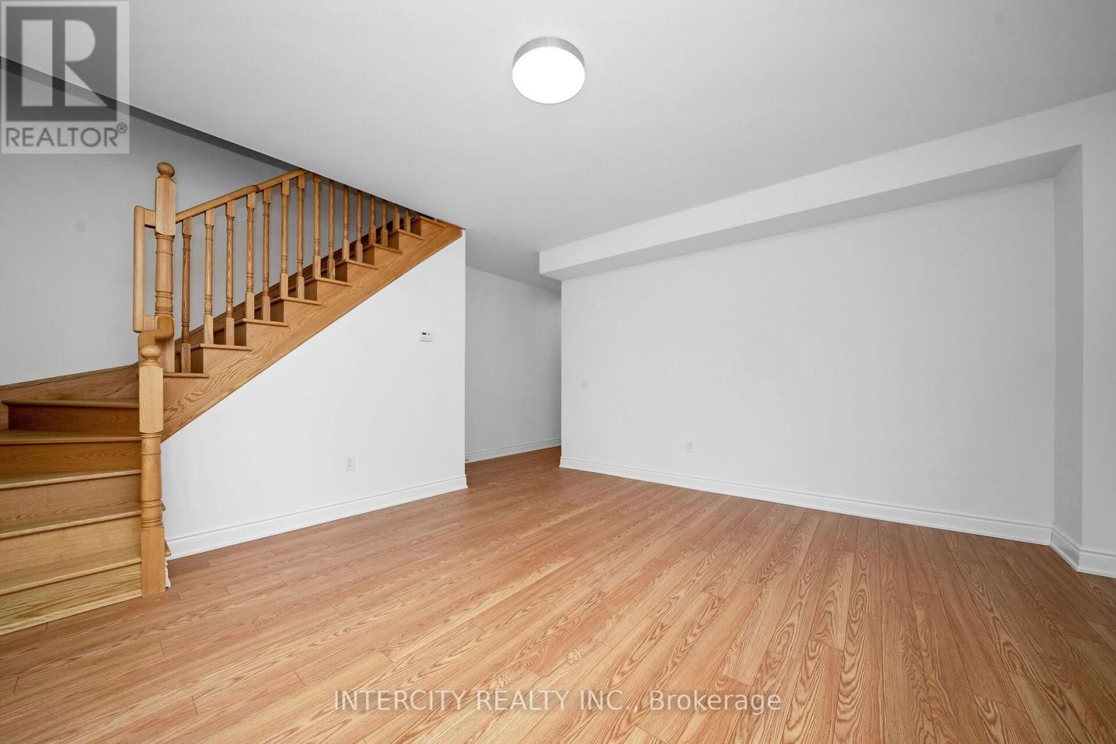 20 TARMOLA PARK COURT Image 7