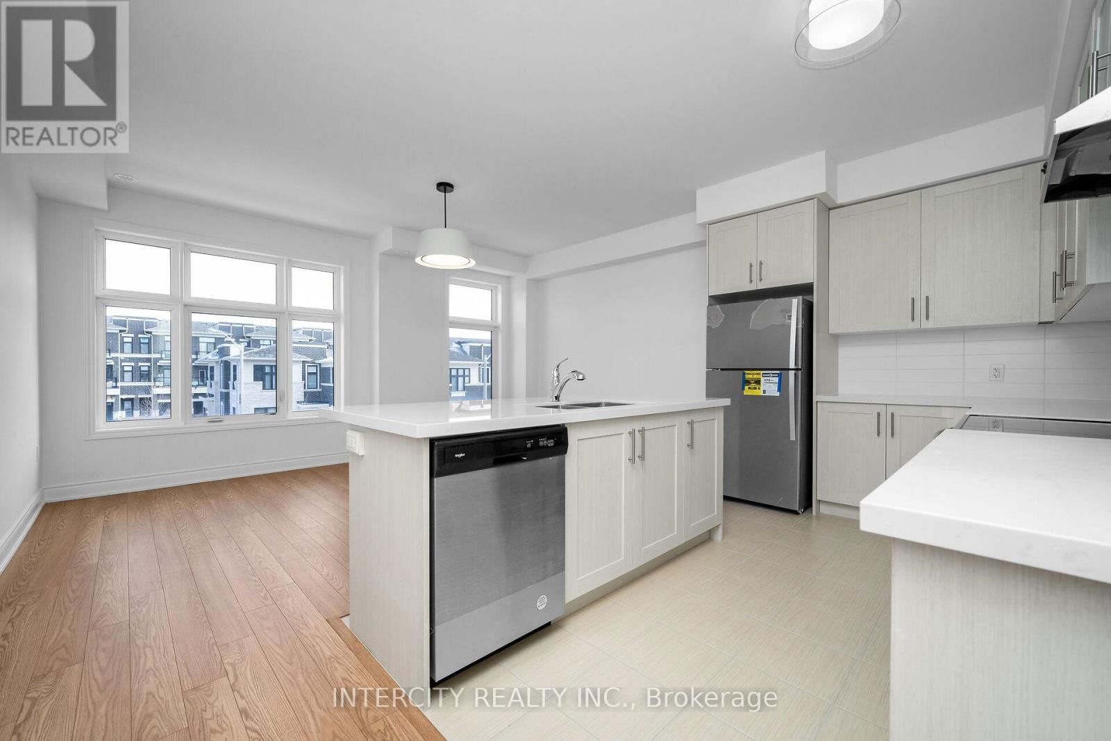 20 TARMOLA PARK COURT Image 8