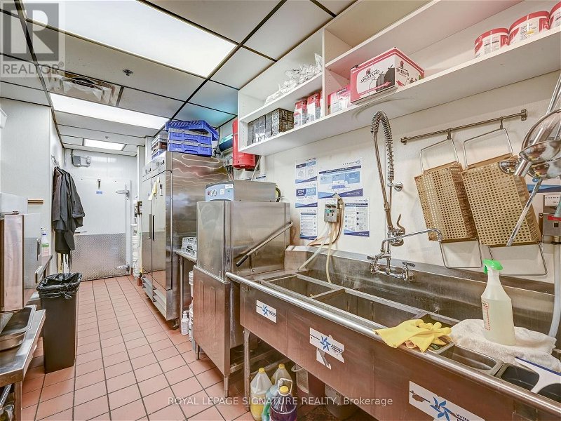 Image #1 of Restaurant for Sale at #111 -507 Lakeshore Rd E, Mississauga, Ontario
