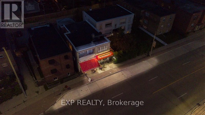 Image #1 of Restaurant for Sale at 341 Lakeshore Rd E, Mississauga, Ontario