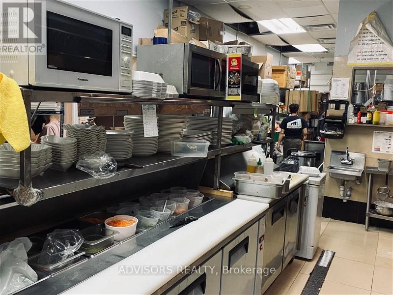 Image #1 of Restaurant for Sale at #15 -2555 Dixie Rd, Mississauga, Ontario
