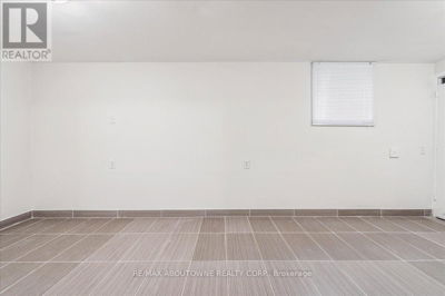 Commercial for Rent in Canada