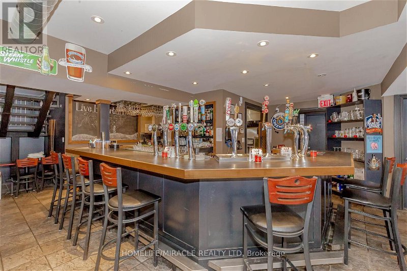 Image #1 of Restaurant for Sale at 25 Mill St, Orangeville, Ontario