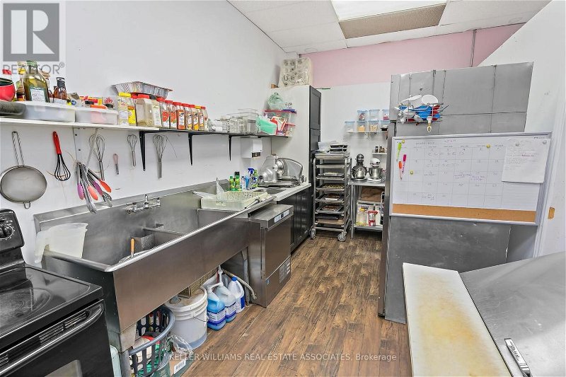 Image #1 of Restaurant for Sale at 78 Main St S, Halton Hills, Ontario