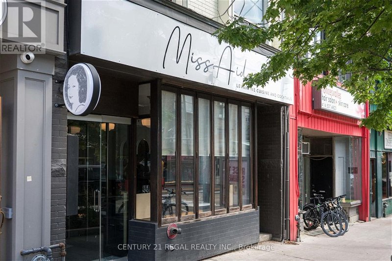 Image #1 of Restaurant for Sale at 413 Roncesvalles Ave, Toronto, Ontario