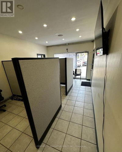 Commercial for Rent in Ontario