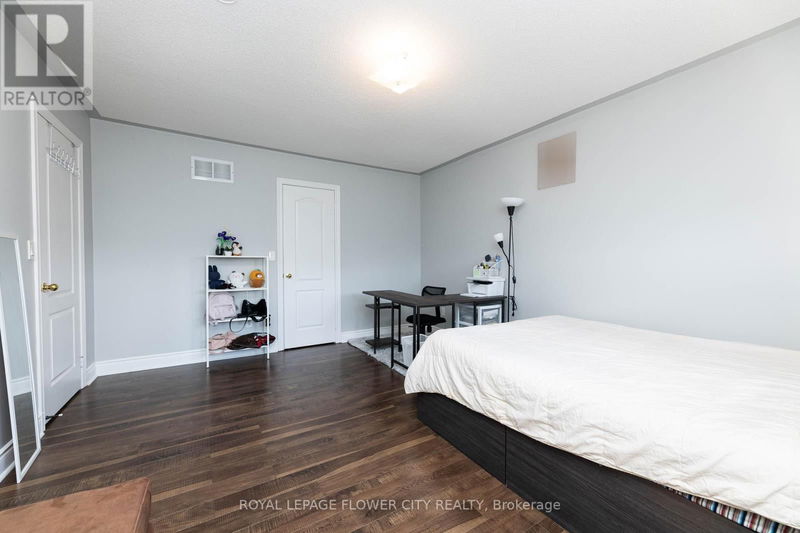 39 Charger Lane  Brampton (Fletcher's Meadow), L7A3C3 | Image 30