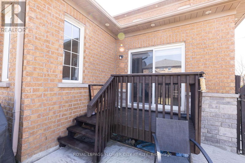 39 Charger Lane  Brampton (Fletcher's Meadow), L7A3C3 | Image 37