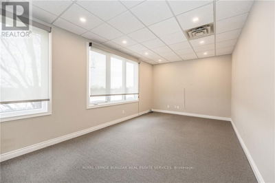 Commercial for Rent in Ontario