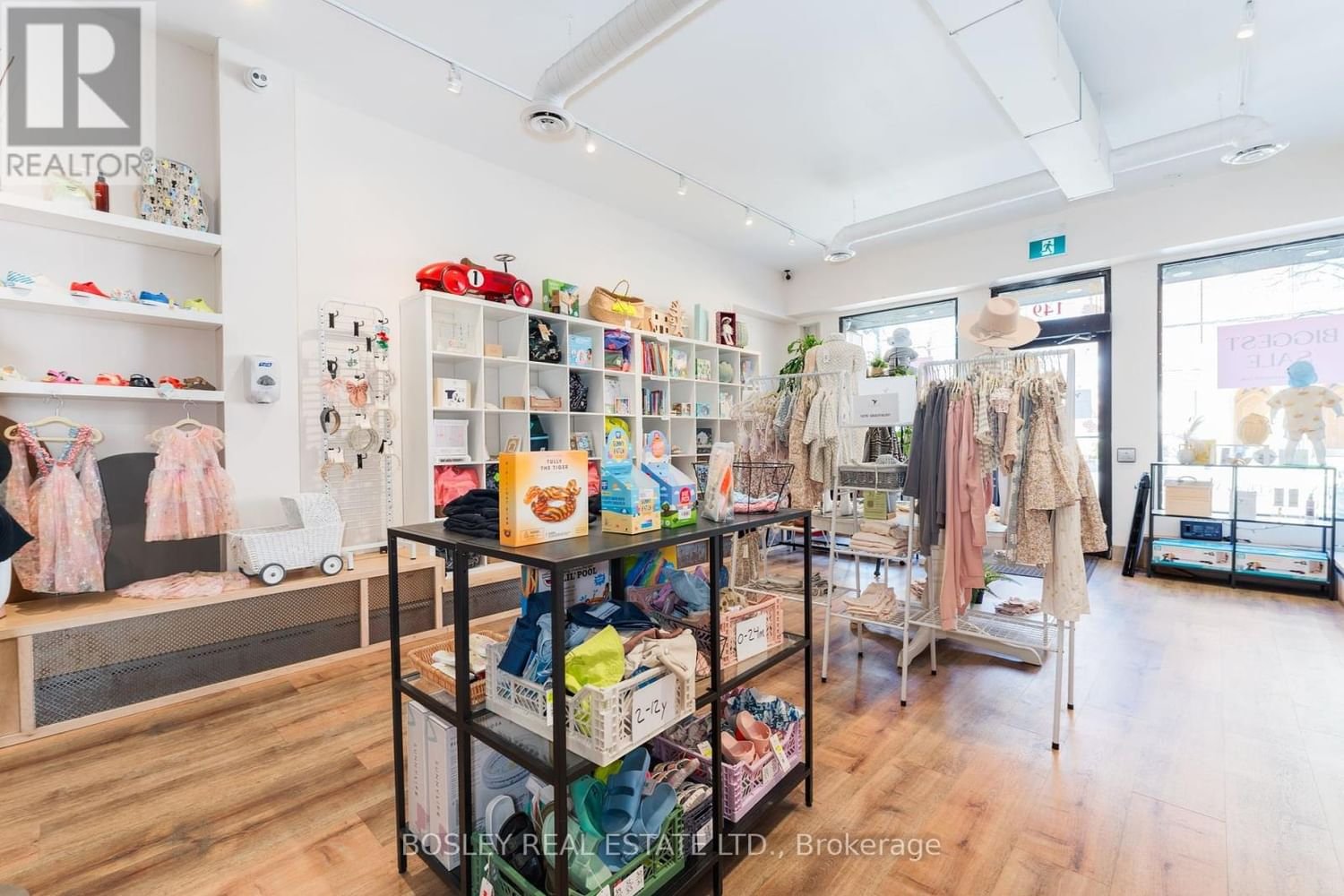 #MAIN -149 RONCESVALLES AVE Image 4