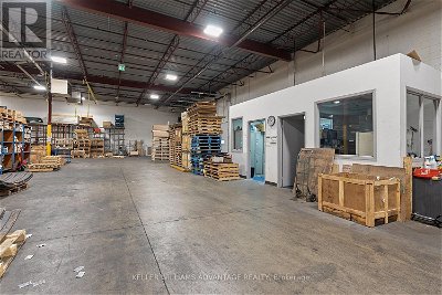 Image #1 of Commercial for Sale at 1400 Meyerside Dr, Mississauga, Ontario