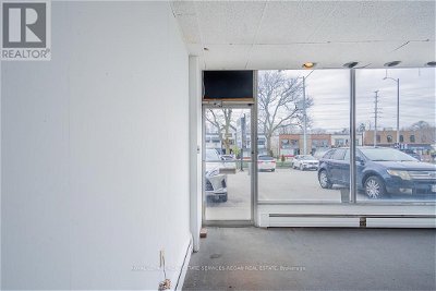 Image #1 of Commercial for Sale at 1722 Lakeshore Rd W, Mississauga, Ontario