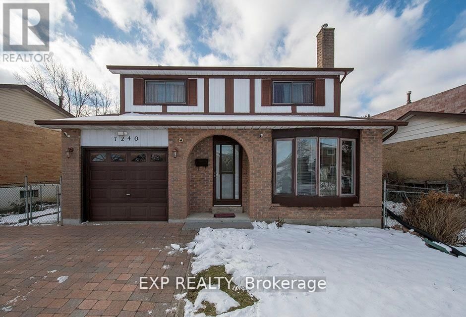 #BSMT -7240 CUSTER CRES W Image 1