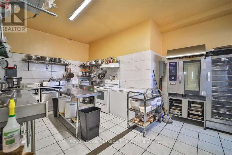 Image #1 of Restaurant for Sale at 2400 Dufferin St, Toronto, Ontario