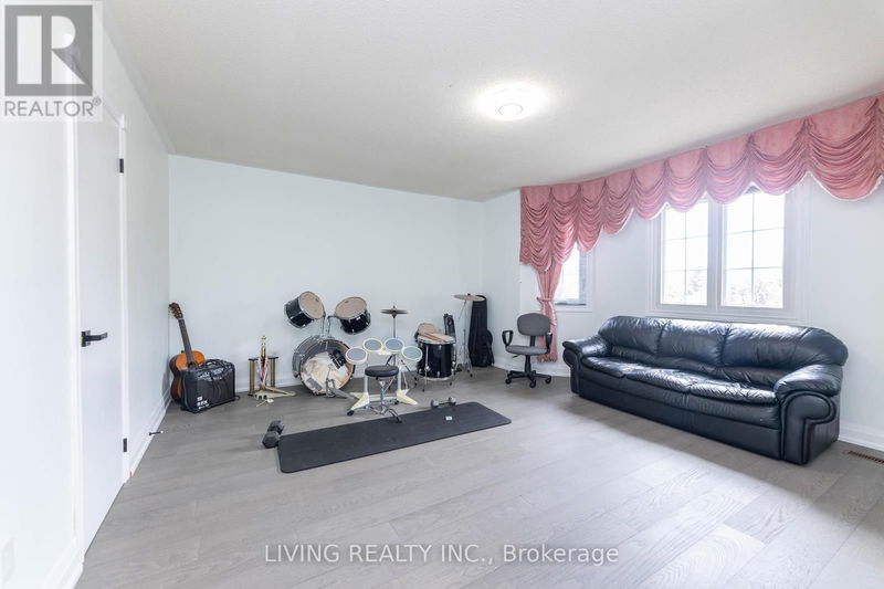 5049 Elderview Court  Mississauga (Central Erin Mills), L5M5A9 | Image 16