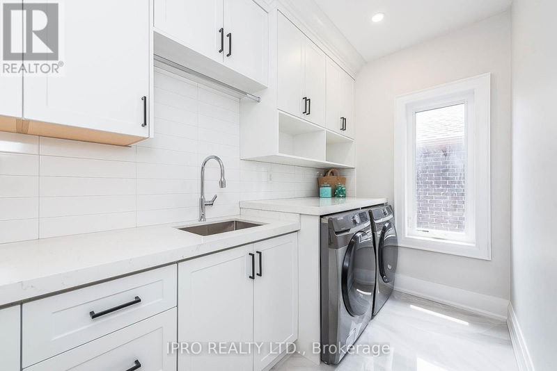 303 Delta Street  Toronto (Alderwood), M8W4G1 | Image 22