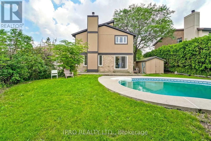 2545 Folkway Drive  Mississauga (Erin Mills), L5L2J9 | Image 1