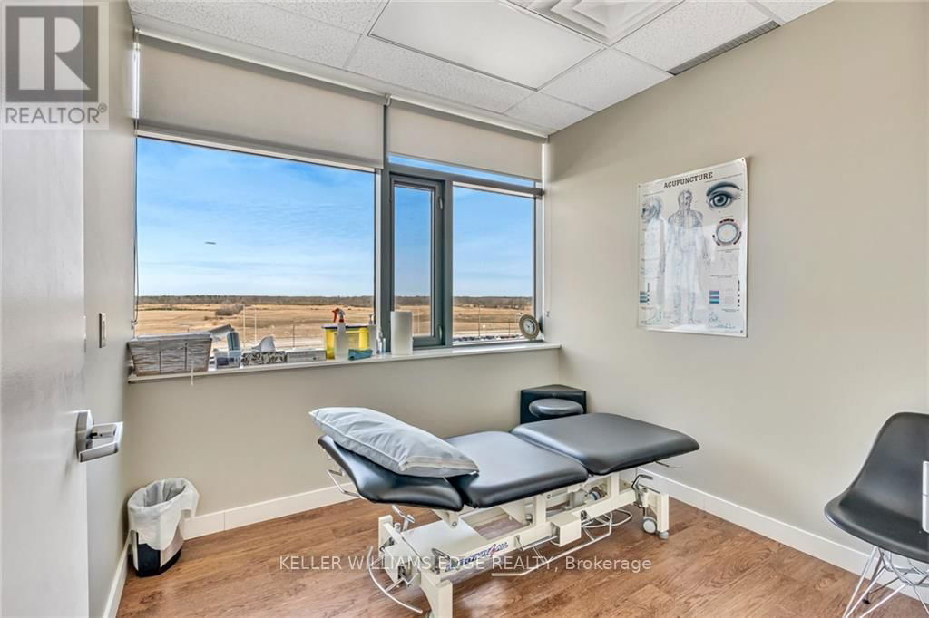 424A - 3075 HOSPITAL GATE Image 8