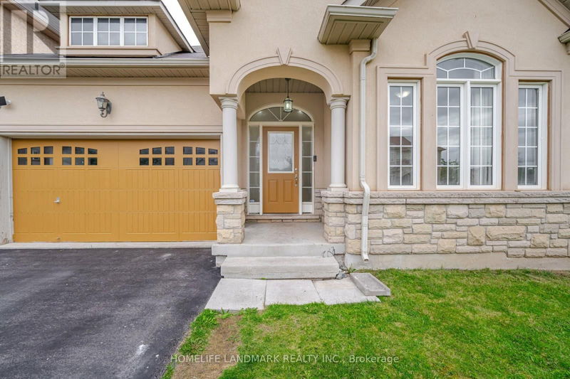 40 Balin Crescent  Brampton (Credit Valley), L6X0V5 | Image 3