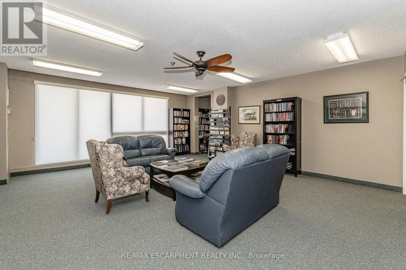  1008 - 2055 Upper Middle Road  Burlington (Brant Hills), L7P3P4 | Image 29